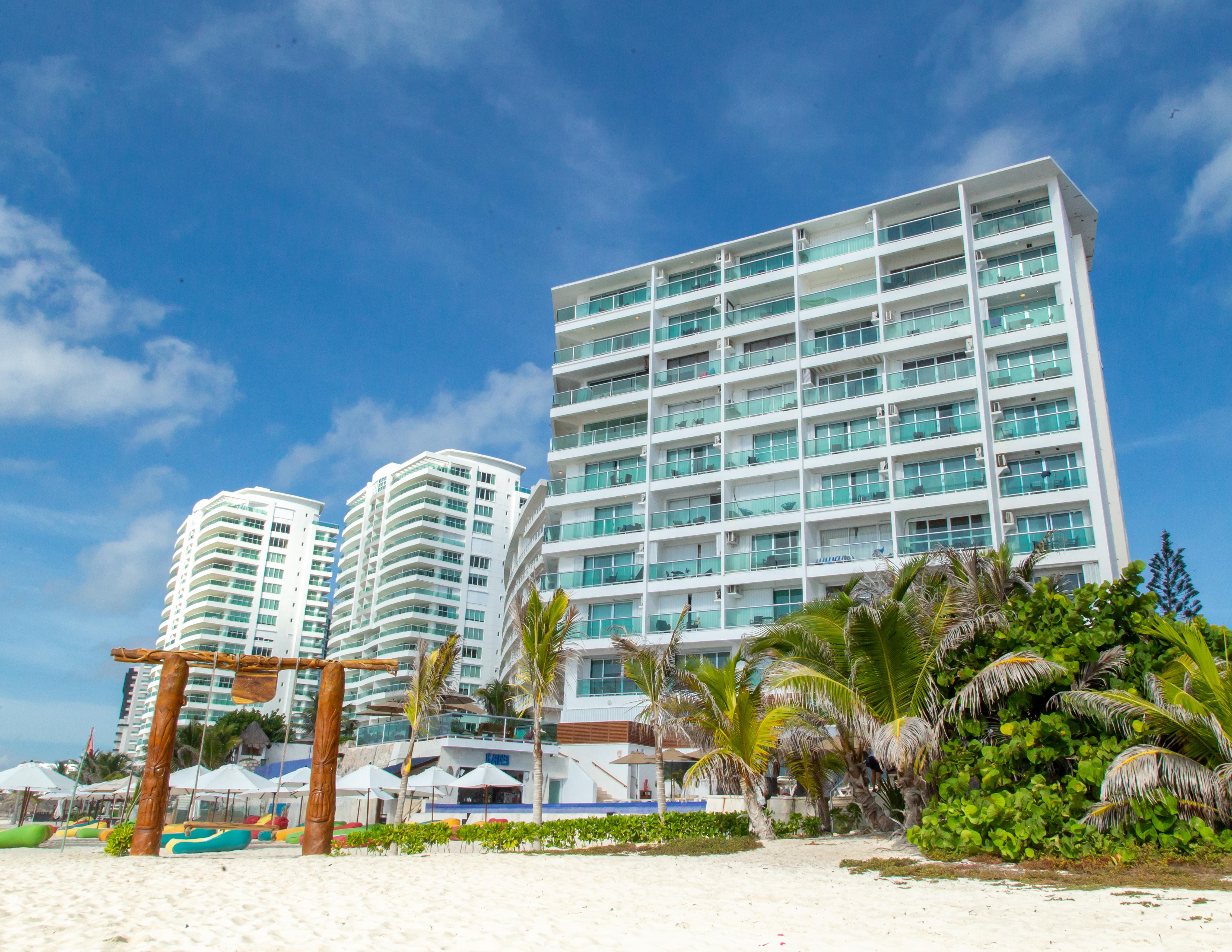 Ocean Dream Cancun by GuruHotel Exterior foto